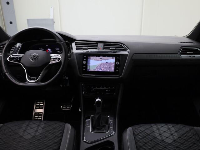 Volkswagen TIGUAN 1.5TSI/150PK R-Line DSG · Panoramadak · Apple/Android Car Play · Camera · Stoel -& Stuurverwarming
