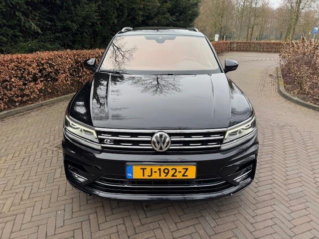 Volkswagen TIGUAN 1.4TSI 150PK 4MOTION HIGHLINE BUSINESS R/PANO/XENON/CAMERA/WINTERSET/VIRTDASH