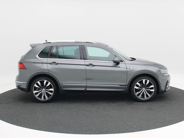 Volkswagen TIGUAN 1.5 TSi ACT Highline Business R 150 Pk Automaat | Panoramadak | Trekhaak Elektrisch | Leder | Virtual Cockpit | Adaptive Cruise | Camera | 20 Inch | 79.522 Km