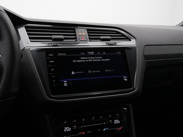 Volkswagen TIGUAN 1.4 TSI eHybrid 245 pk DSG R-Line | Panoramadak | Trekhaak | Navigatie Discover Pro | 360 camera | IQ Light | Stuur-/achterbankverwarming