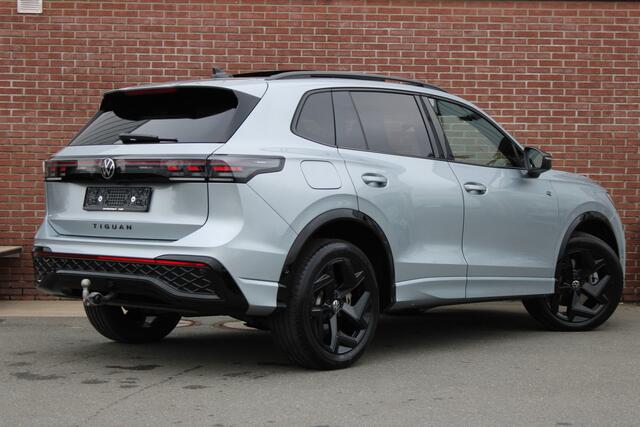 Volkswagen TIGUAN 1.5 eHybrid 272PK R-Line Edition |PANO-DAK|TREKHAAK|BLACK-STYLE|20-INCH|