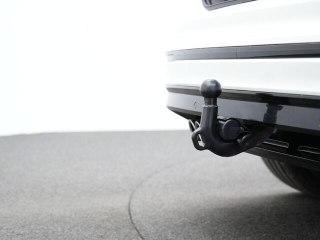 Volkswagen TIGUAN 1.5 TSI 150 pk DSG ACT Highline Business R / R-Line | Panoramadak | Trekhaak | 360 camera | Dynaudio
