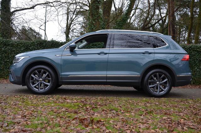 Volkswagen TIGUAN Allspace 1.5 TSI Life Business 7 Persoons Navi/Pdc/Ecc/Achteruitrijcamera/Stoel&Stuur verwarming/Virtueel dashboard/Privacy-Glass/Cr-Controle/18-Inc Lmv/Trekhaak