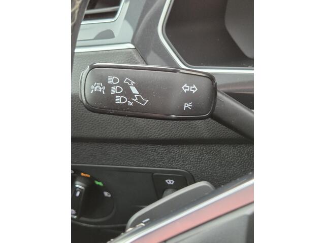 Volkswagen TIGUAN 2.0 TSI 4Motion Highline Business R-Line|TREKHAAK