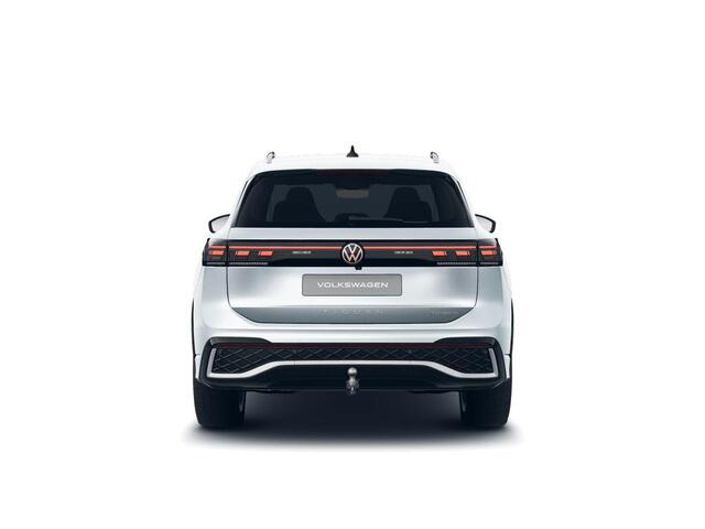 Volkswagen TIGUAN 1.5 eHybrid R-Line Edition | Trekhaak | HUD | LED Matrix | 360 Camera |