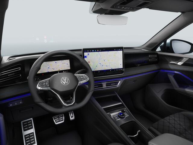 Volkswagen TIGUAN 1.5 eHybrid R-Line Edition | Trekhaak | HUD | LED Matrix | 360 Camera |