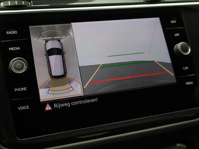 Volkswagen TIGUAN 1.5TSI/150PK R-Line Business DSG · Navigatie · 360°Camera + Parkeersensoren · Stoel- & stuurverwarming · Garantie tot oktober 2027