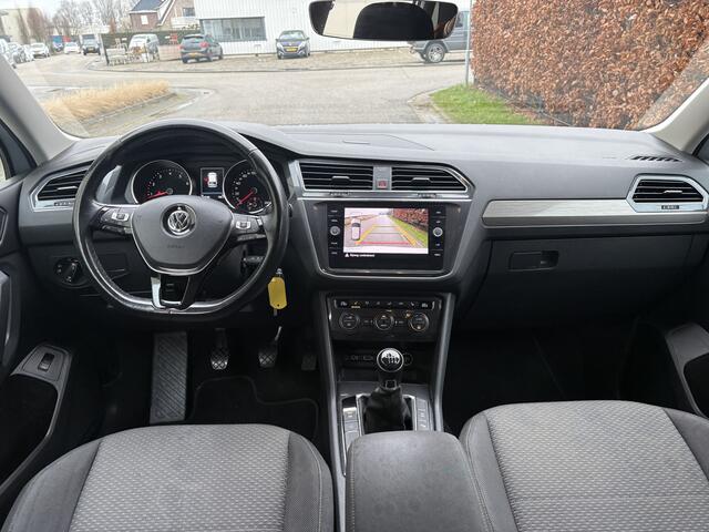 Volkswagen TIGUAN Allspace 1.4 TSI Comfortline / NAVI / STOELVERWARMING / CRUISE / 104dkm!