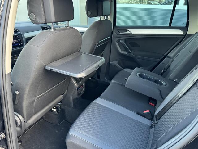 Volkswagen TIGUAN 1.5 TSI 150pk DSG ACT Comfortline Business Navigatie Keyless Trekhaak Stoelverwarming