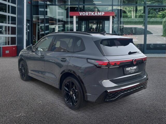 Volkswagen TIGUAN 2.0 TDI DSG R-LINE TREKHAAK/CAMERA/PANODAK/ELEKKLEP/ACC/STOELVERW