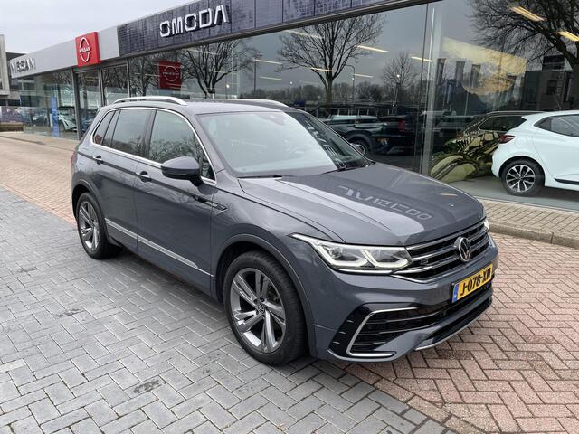 Volkswagen TIGUAN 1.5 TSI R-Line Business+ | Alarm klasse 3 | Full Map Navigatie | Cruise Control |