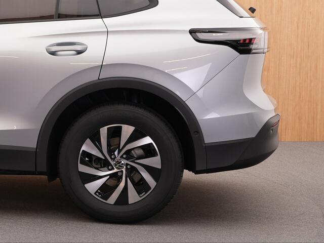 Volkswagen TIGUAN 1.5 eTSI Life Edition TREKHAAK | CAMERA | NAVI