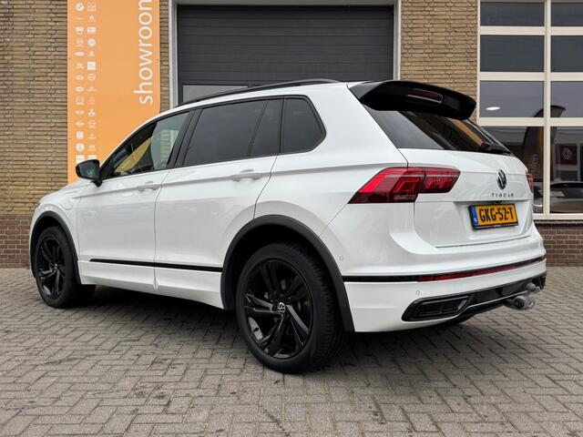 Volkswagen TIGUAN 1.4 TSI eHYBRID R-LINE PANODAK/IQ-LED/ACC/TREKHAAK/BLACKLINE/FULL OPTIONS!