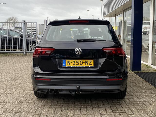 Volkswagen TIGUAN 1.4 TSI ACT Comfortline Business / Cruise-Control / Climate-Control / Stoelverwarming / Apple-Carplay & Android-Auto / Trekhaak / Elektr.-Achterklep / Draadloze-Telefoonlader / Armsteun-V+A / Radio-Bluetooth / PDC V+A / 17'' LMV / ENZ.