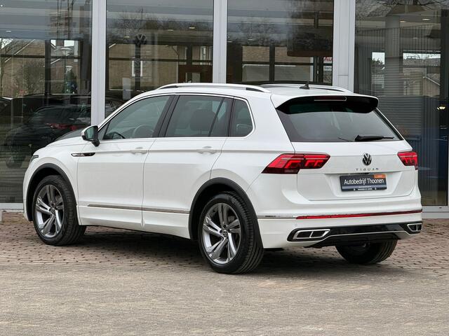 Volkswagen TIGUAN 1.5 TSI R-Line Business+ | Trekhaak | Pano | Leer