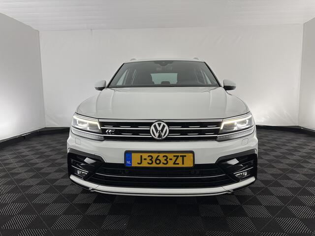 Volkswagen TIGUAN 2.0 TSI 4Motion Highline Aut. *ADAPTIVE-CRUISE | FULL-LED | NAVI-FULLMAP | HEATED-COMFORTSEATS | CAMERA | NAVI-FULLMAP | SHIFT-PADDLES | PRIVACY-GLASS | ECC | PDC | 20''ALU*