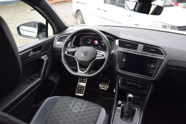 Volkswagen TIGUAN 1.4 TSI 150PK eHybrid R-Line Business+ DSG Automaat PHEV Plug-in Hybride | SOH 93% | Org. NL | BOVAG Garantie | Trekhaak | Full LED | Vitrual Dashboard | Camera |