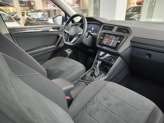 Volkswagen TIGUAN 1.5 TSI ELEGANCE AUTOMAAT Trekhaak | Keyless | + Winterwielenset!