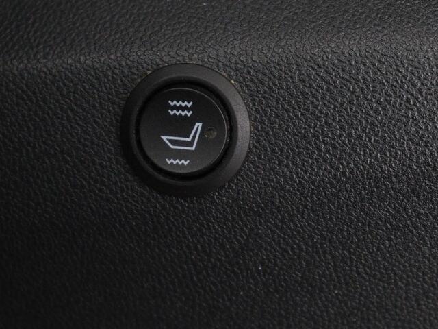 Volkswagen TIGUAN 1.5 TSI R-Line | Stoelverwarming | Adaptive cruise | Matrix LED | Keyless | 19'' | Parkeerhulp | Virtual Cockpit | Carplay | Navigatie | Climate control