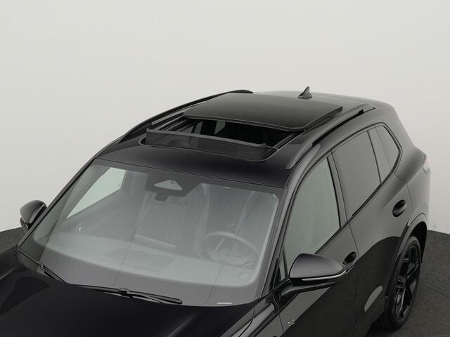 Volkswagen TIGUAN 1.5 eHybrid 204 pk DSG R-Line Edition | R-Line | Panoramadak | Stoel-/stuurverwarming | Standkachel | Park Assist | Side Assist | ErgoActive bestuurdersstoel | 20 inch