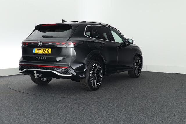 Volkswagen TIGUAN 1.5 272pk eHybrid R-Line Edition Trekhaak Camera Keyless Massage Virtual Cockpit Panoramadak Carplay