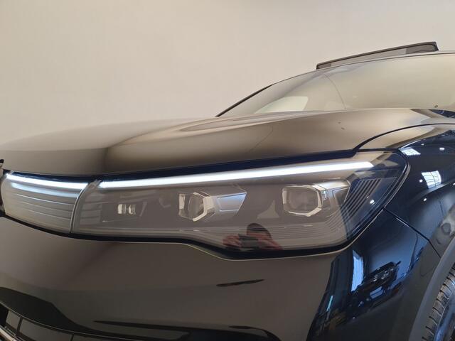 Volkswagen TIGUAN 1.5 eHybrid 204pk DSG/AUT Elegance Wegklapbare trekhaak, Panoramadak, Camera