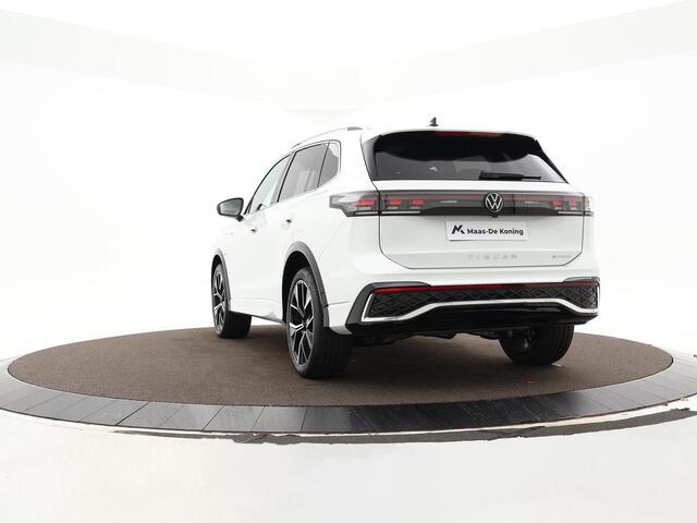 Volkswagen TIGUAN 1.5 eHybrid 272pk DSG R-Line Edition · Panoramadak · Camera · Stuur- & Stoelverwarming · Inklap. Trekhaak · Massagefunctie Bestuurdersstoel · Garantie t/m 10-04-2030 of 100.000km