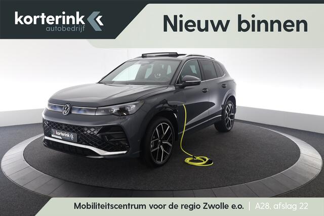 Volkswagen TIGUAN 1.5 eHybrid R-Line Edition | Pano | Trekhaak