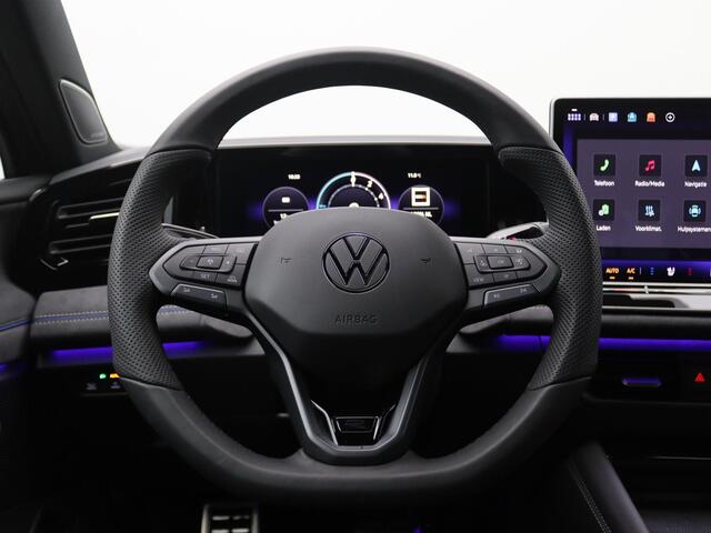 Volkswagen TIGUAN 1.5 eHybrid R-Line Edition 272PK DSG Pano-Schuifdak, Black Style, Trekhaak, 20" LM Velgen, Leder, Memorystoel, Head-Up Display, Matrix LED-Verlichting, 360gr. Camera, Navi, Elektr. Achterklep