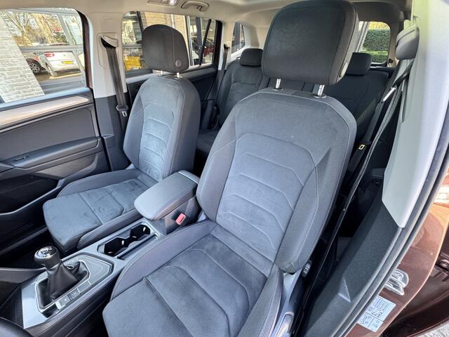 Volkswagen TIGUAN Allspace 1.4 TSI Comfortline Climate Control Navi Carplay PanoSchuifdak