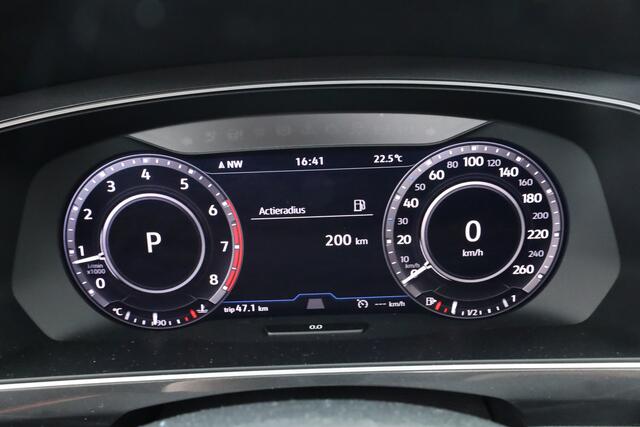 Volkswagen TIGUAN 1.4 TSI ACT Highline DSG | Digi. Dashboard | Pano | Leder | Stoel- Stuurverw . | 360cam | Elek. Trekhaak