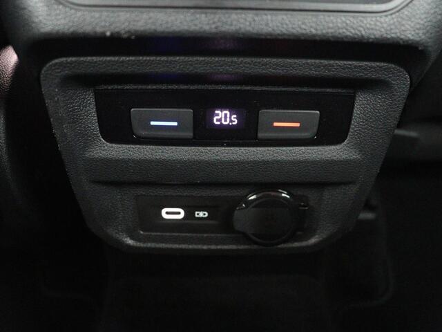 Volkswagen TIGUAN 1.5 TSI Life Business | Stoelverwarming | Massage | Virtual Cockpit | Carplay | Navigatie | Keyless | Adaptive cruise | Parkeerhulp | Full LED | Climate control