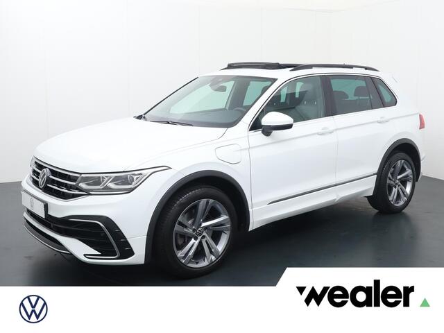 Volkswagen TIGUAN 1.4 TSI eHybrid R-Line Business+ | 245 PK | SoH 97% | Trekhaak wegklapbaar | Panoramadak | Navigatiesyteem | R-Line |