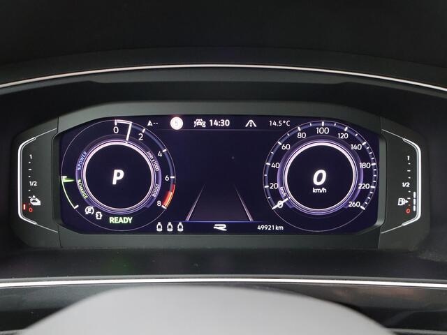 Volkswagen TIGUAN 1.4 TSI eHybrid R-Line Business+ | 245 PK | SoH 97% | Trekhaak wegklapbaar | Panoramadak | Navigatiesyteem | R-Line |
