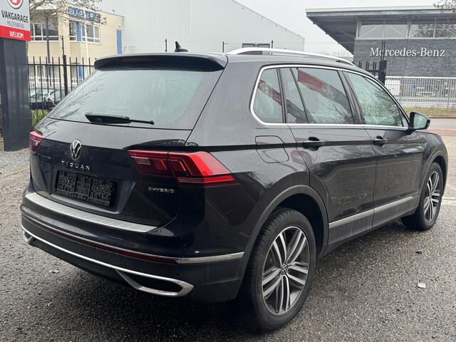 Volkswagen TIGUAN 1.4 TSI eHybrid Business+ // PANO SCHUIF-DAK // IQ-Light // ADAPTIVE CRUISE // AFN. TREKHAAK // ELEK. ACHTERKLEP // PDC V+A //