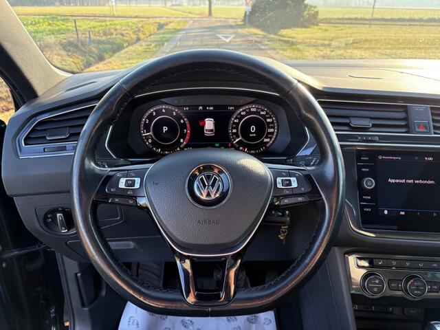 Volkswagen TIGUAN 1.4 TSI R LINE / BOMVOL / NETTE STAAT / AUTOMAAT