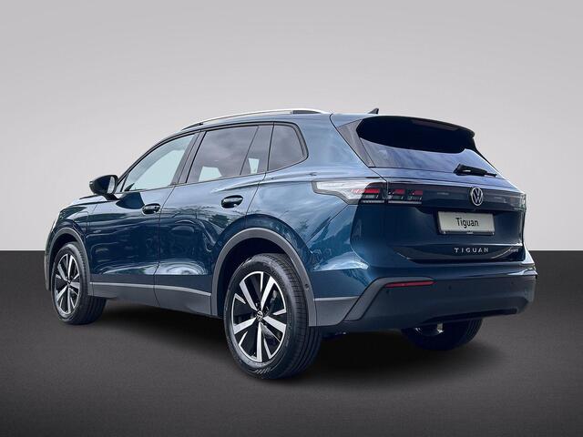 Volkswagen TIGUAN Life Edition 1.5 eHybrid 204 pk DSG | 18" LM | Stoel & stuurverwarming | Trekhaak |