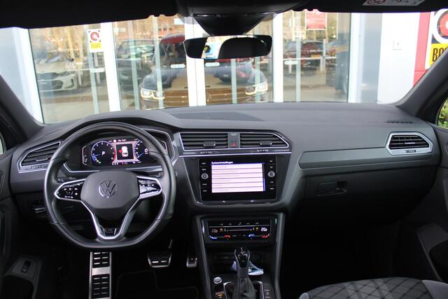 Volkswagen TIGUAN 1.5 TSI 150PK R-Line Business+ | LED MATRIX KOPLAMPEN (IQ LIGHT) | NAVIGATIE | R-LINE INTERIEUR/EXTERIEUR | VERWARMBARE VOORSTOELEN | BEKLEDING LEDER VIENNA | AKOESTISCH GLAS GETINT | KEYLESS ACCESS/START | ELEKTRISCH BEDIENABRE ACHTERKLEP | DAKSPOILER R-