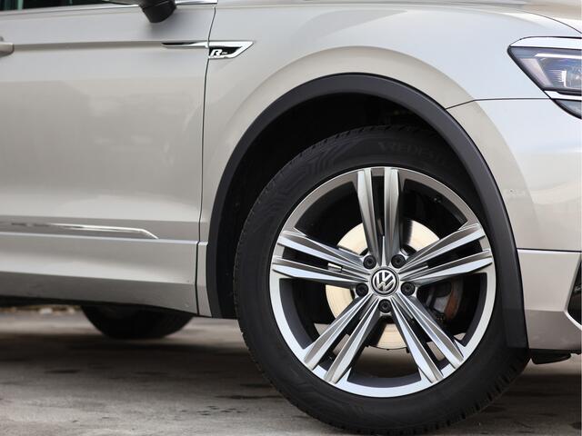 Volkswagen TIGUAN 1.4 TSI Highline R-Line DSG | Virtual Cockpit | ACC | Carplay | Haak | Cam |