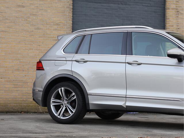 Volkswagen TIGUAN 1.4 TSI Highline R-Line DSG | Virtual Cockpit | ACC | Carplay | Haak | Cam |