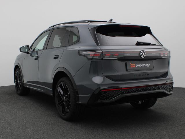 Volkswagen TIGUAN 1.5 eHybrid R-Line Edition 272PK DSG Pano-Schuifdak, Black Style, Trekhaak, 20" LM Velgen, Leder, Memorystoel, Head-Up Display, Matrix LED-Verlichting, 360gr. Camera, Navi, Elektr. Achterklep