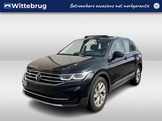 Volkswagen TIGUAN 1.4 TSI eHybrid Elegance / AUTOMAAT/ PANO/ TREKHAAK/ ELEK.ACHTERKLEP/ ACC/ STUUR+STOELVERWARMING/ PARKEERSENSOREN V+A/ APP-CONNECT/ NAVI/ DAB/ CLIMA/ LED/ 18'' LMV