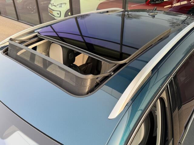 Volkswagen TIGUAN 1.5 eHybrid Elegance | Leder | Panoramadak | IQ light | 20 inch velgen | Trekhaak | 360 Camera | Rijklaar incl. garantie