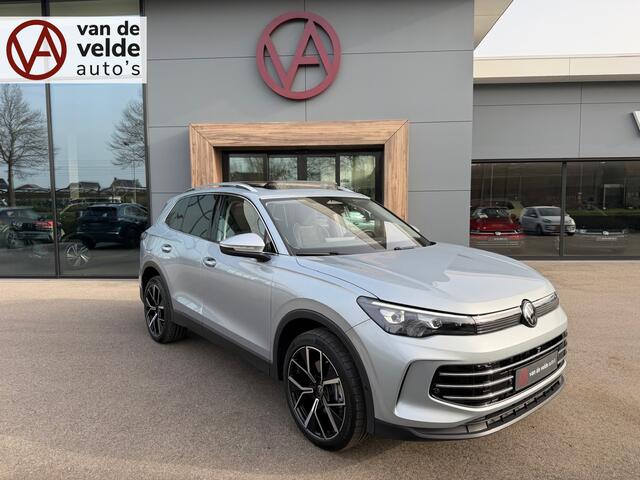 Volkswagen TIGUAN 1.5 eHybrid Elegance | Panoramadak | IQ light | 20 inch velgen | Trekhaak | 360 Camera | Rijklaar incl. garantie