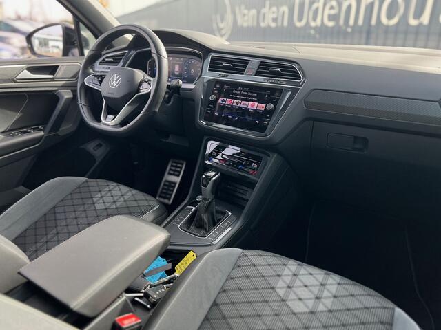 Volkswagen TIGUAN 1.5 TSI 150pk DSG R-Line Business Panoramadak Black Style
