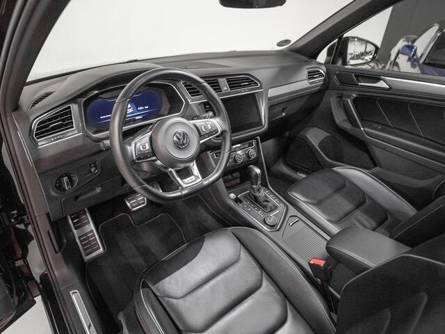 Volkswagen TIGUAN 2.0 TSI 4Motion Black Edition Pano ACC Trekhaak