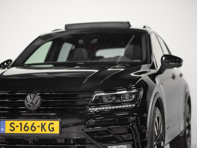Volkswagen TIGUAN 2.0 TSI 4Motion Black Edition Pano ACC Trekhaak