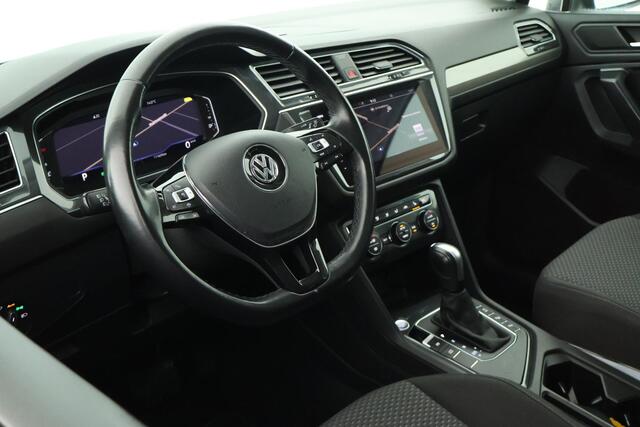 Volkswagen TIGUAN Allspace 2.0 TDI 150pk DSG Comfortline Business 7Pers. Trekhaak Camera Keyless Stoelverwarming Virtual Cockpit Navigatie