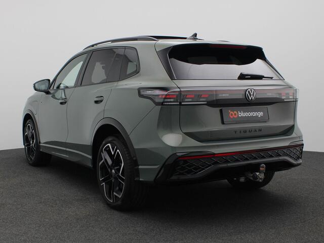 Volkswagen TIGUAN 1.5 eHybrid R-Line Edition 272PK DSG SOH 100%, Pano-Schuifdak, Trekhaak, Black Style, 20" LM Velgen, Leder, Memorystoel, Elektr. Achterklep, Matrix LED-Verlichting, 360gr. Camera, Harman Kardon Audio