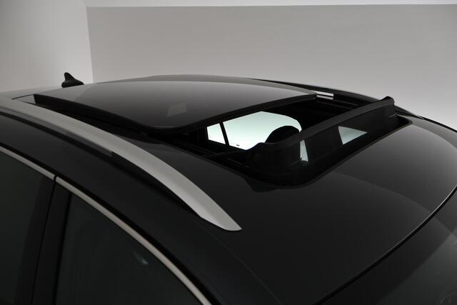 Volkswagen TIGUAN 1.5 272pk eHybrid R-Line Edition Trekhaak Camera Keyless Massage Virtual Cockpit Panoramadak Carplay